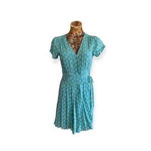 Rolla's  wrap dress Small short sleeve green floral